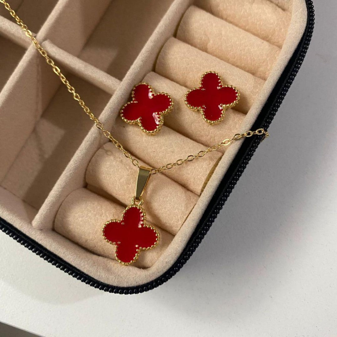 Conjunto Trevo Virginia™ – Colar + Brincos | Folheado a Prata 925 e Ouro 18k