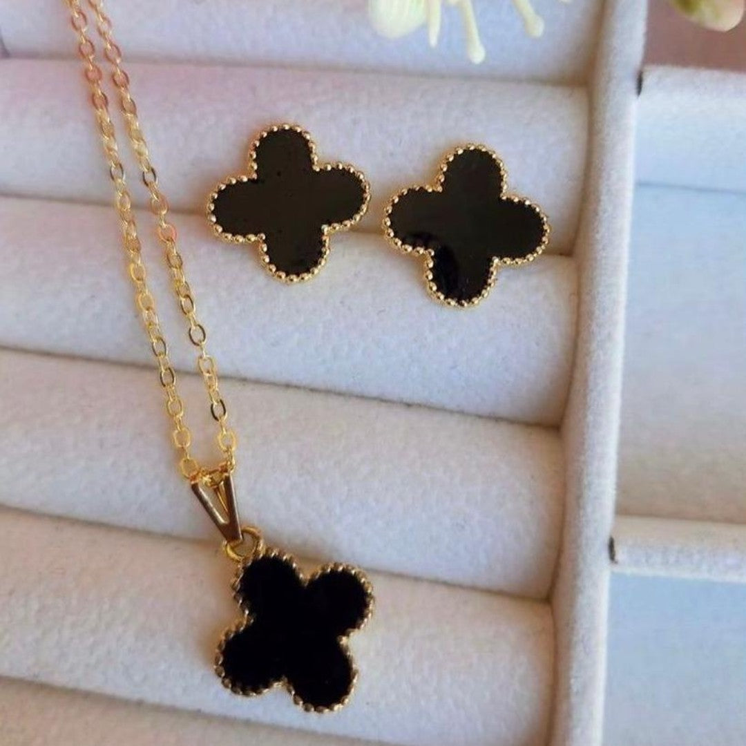 Conjunto Trevo Virginia™ – Colar + Brincos | Folheado a Prata 925 e Ouro 18k