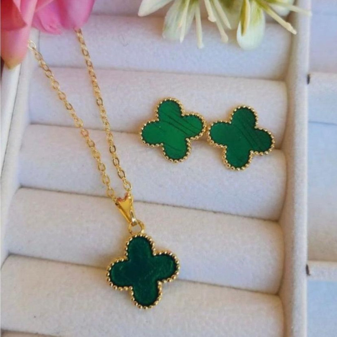 Conjunto Trevo Virginia™ – Colar + Brincos | Folheado a Prata 925 e Ouro 18k